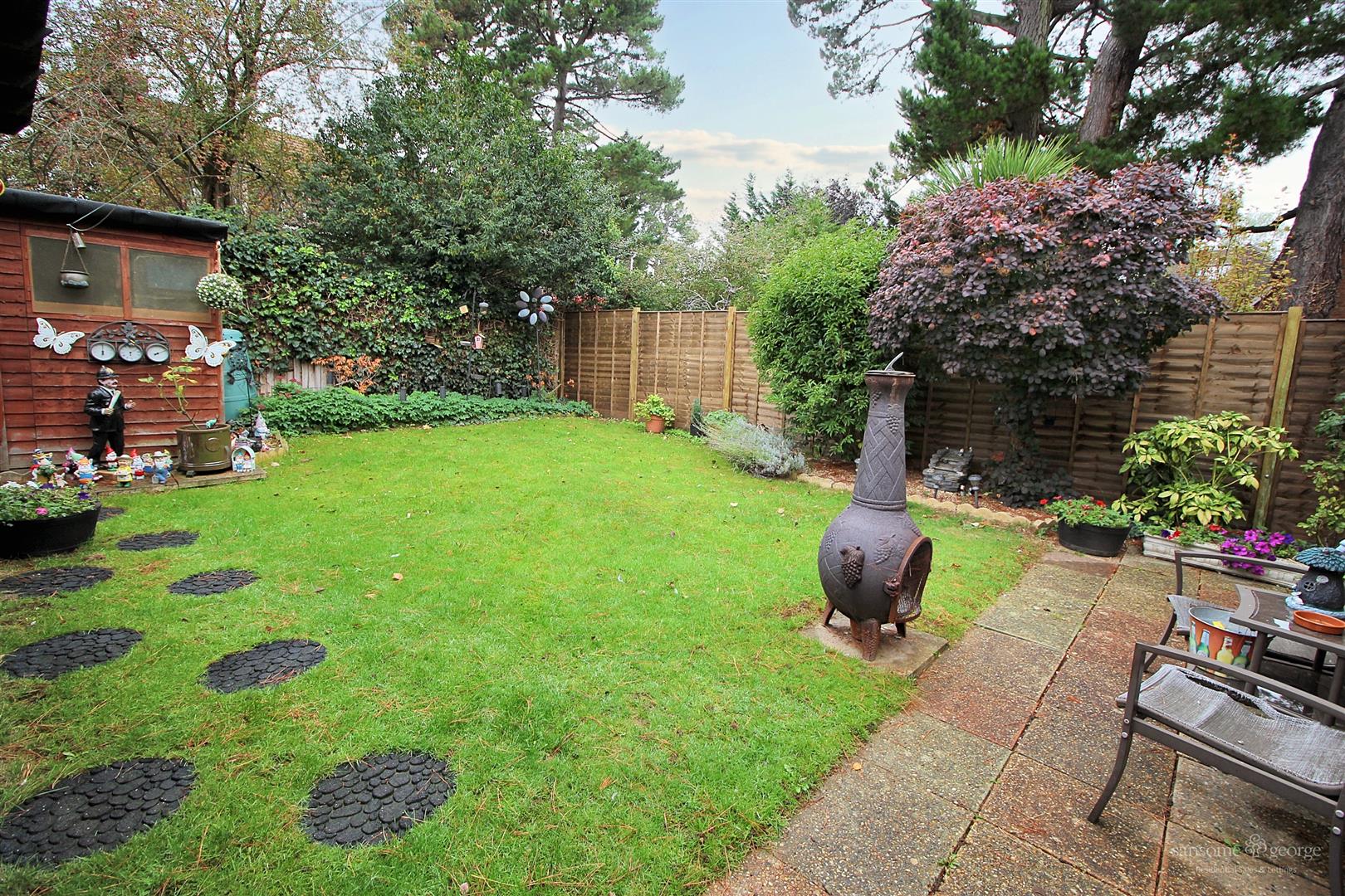 Cecil Aldin Drive, Tilehurst, Reading